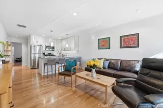 Photo #2: ND26002389 Listing 