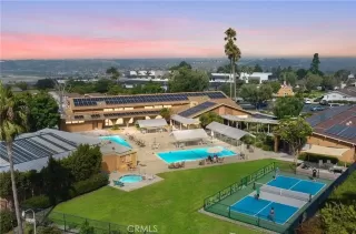 Photo #3: ND26018357 Listing