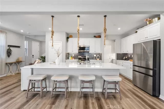 MLS: ND26035168 Condo For Sale