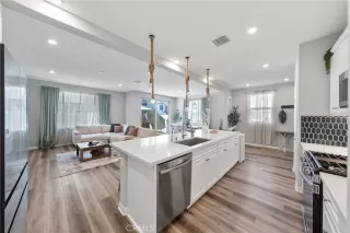 Photo #1: ND26035168 Listing