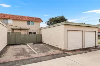 Photo #5: ND26040502 Listing