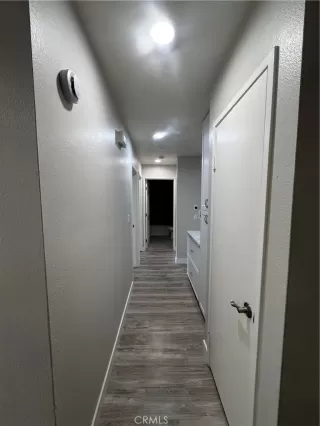 Photo #5: ND26128291 Listing