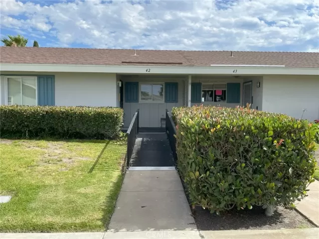 MLS: ND26137345 Condo For Sale