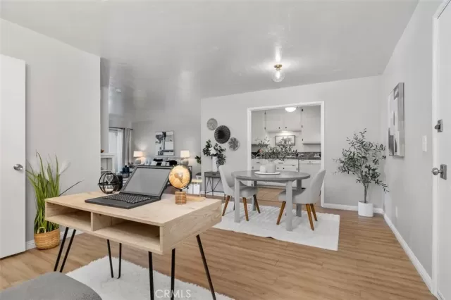 MLS: ND26167215 Condo For Sale