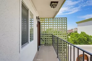 Photo #2: ND26171257 Listing