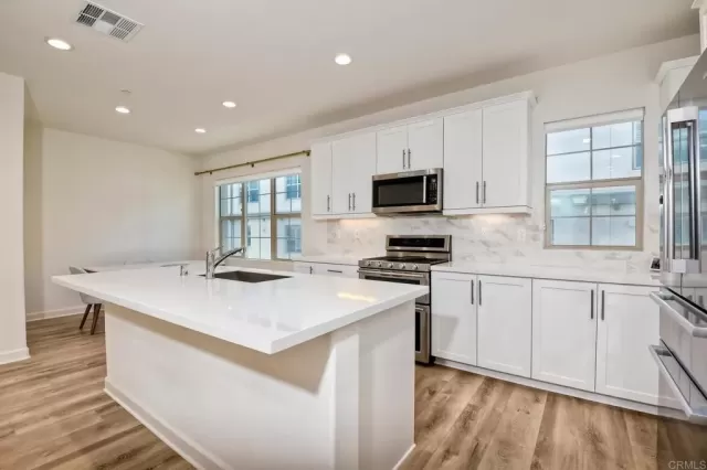 MLS: NDP2208207 Condo For Sale