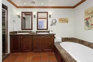 Photo #4: NDP2209417 Listing