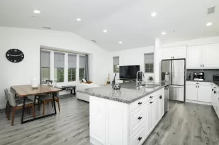 Photo #3: NDP2210531 Listing