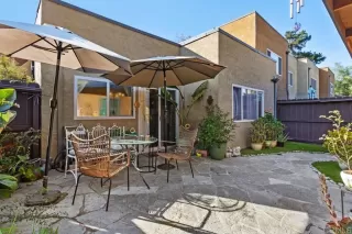 Photo #4: NDP2210560 Listing