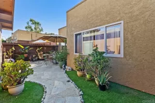 Photo #5: NDP2210560 Listing