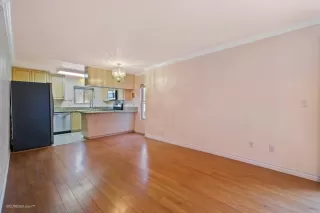 Photo #4: NDP2210983 Listing