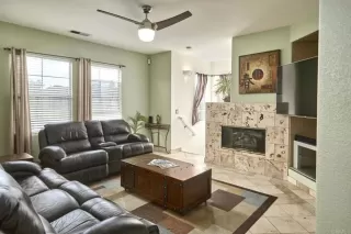 Photo #2: NDP2211002 Listing