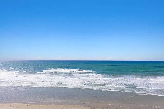 MLS: NDP2211135 Condo For Sale