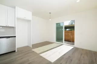 Photo #5: NDP2211203 Listing 