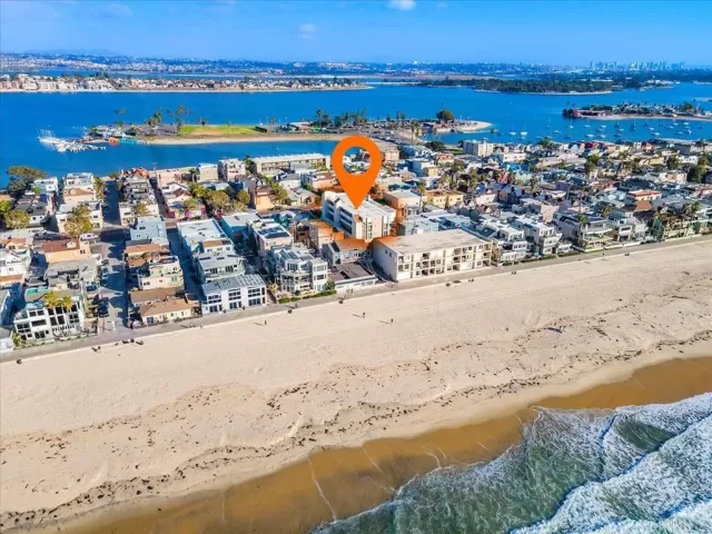 MLS: NDP2211506 Condo For Sale