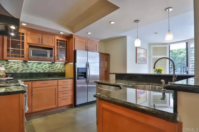 MLS: NDP2211599 Condo For Sale