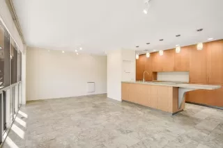 Photo #4: NDP2211693 Listing