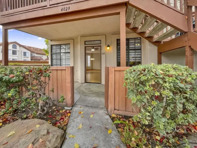 MLS: NDP2211713 Condo For Sale