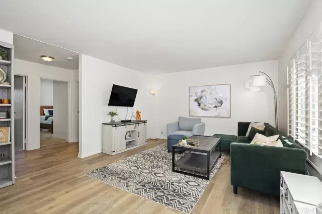 MLS: NDP2211801 Condo For Sale