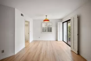 Photo #4: NDP2211894 Listing