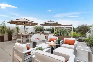 Photo #2: NDP2211960 Listing