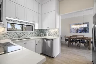 Photo #6: NDP2211991 Listing