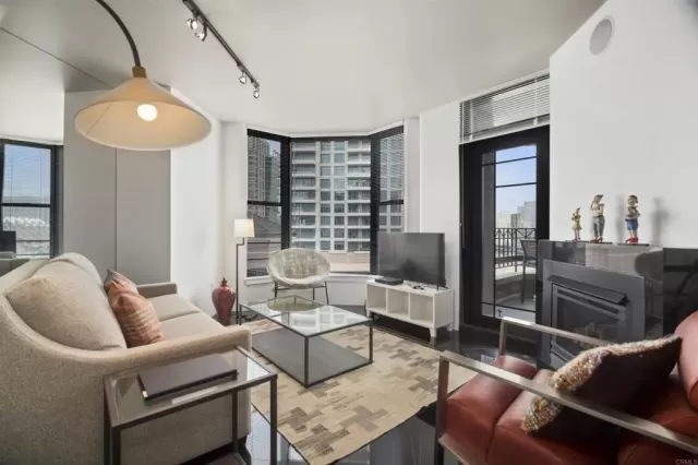 MLS: NDP2211994 Condo For Sale