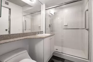 Photo #6: NDP2211994 Listing