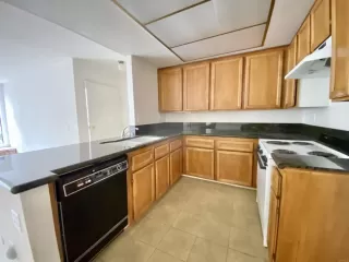 Photo #4: NDP2212011 Listing