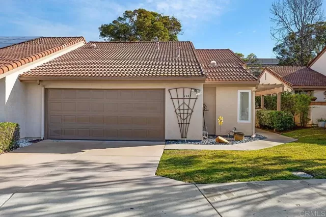 MLS: NDP2300189 Condo For Sale