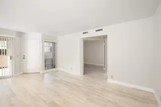 Photo #5: NDP2300192 Listing