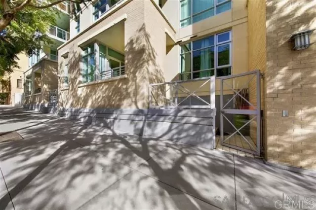 MLS: NDP2300263 Condo For Sale