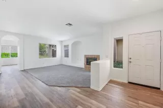 Photo #4: NDP2300333 Listing