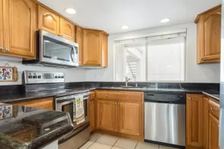 Photo #1: NDP2300352 Listing 