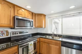 Photo #3: NDP2300352 Listing 