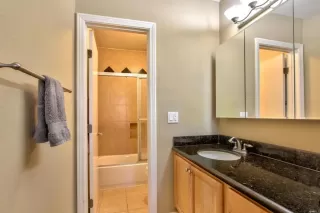 Photo #6: NDP2300395 Listing 