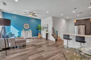 Photo #4: NDP2300407 Listing 