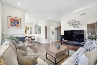 Photo #2: NDP2300466 Listing