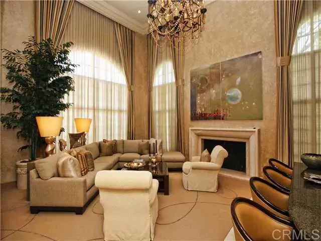 MLS: NDP2300532 Condo For Sale