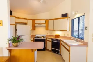 Photo #5: NDP2300630 Listing