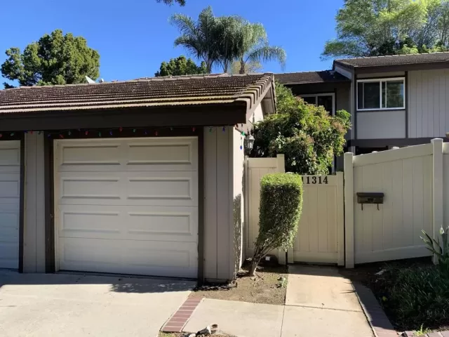 MLS: NDP2300665 Condo For Sale