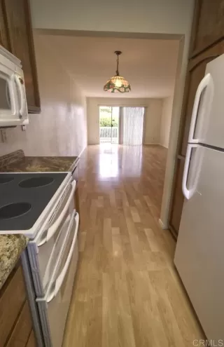 Photo #5: NDP2300781 Listing