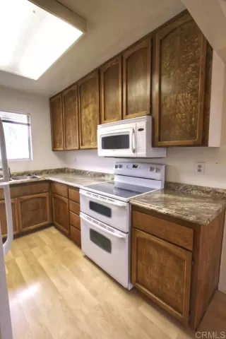 Photo #6: NDP2300781 Listing