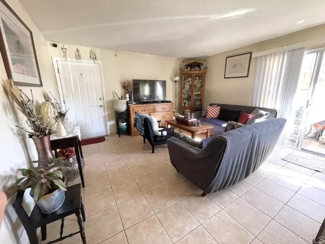 MLS: NDP2300796 Condo For Sale