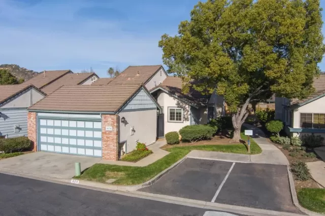 MLS: NDP2300845 Condo For Sale