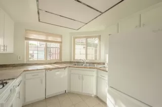 Photo #6: NDP2300845 Listing 