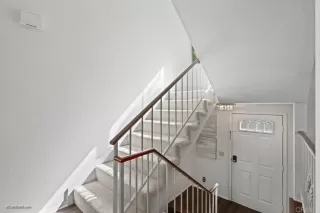 Photo #3: NDP2301034 Listing