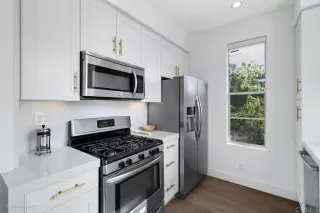 Photo #2: NDP2301049 Listing