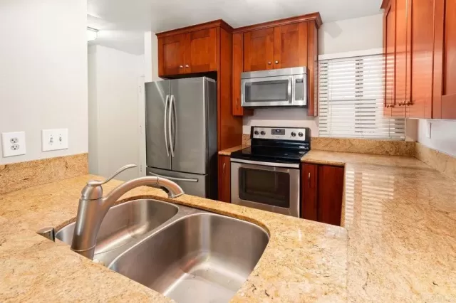 MLS: NDP2301057 Condo For Sale