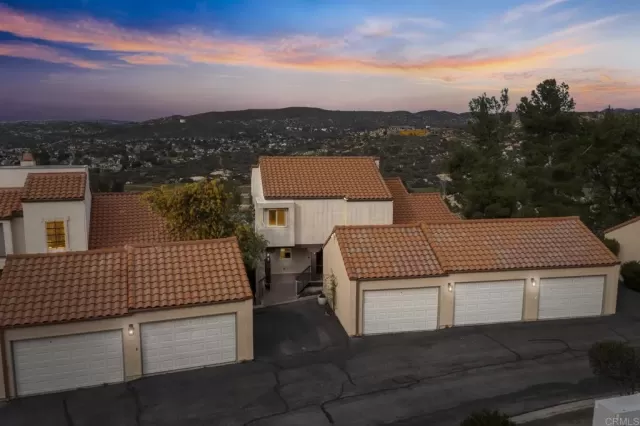 MLS: NDP2301090 Condo For Sale